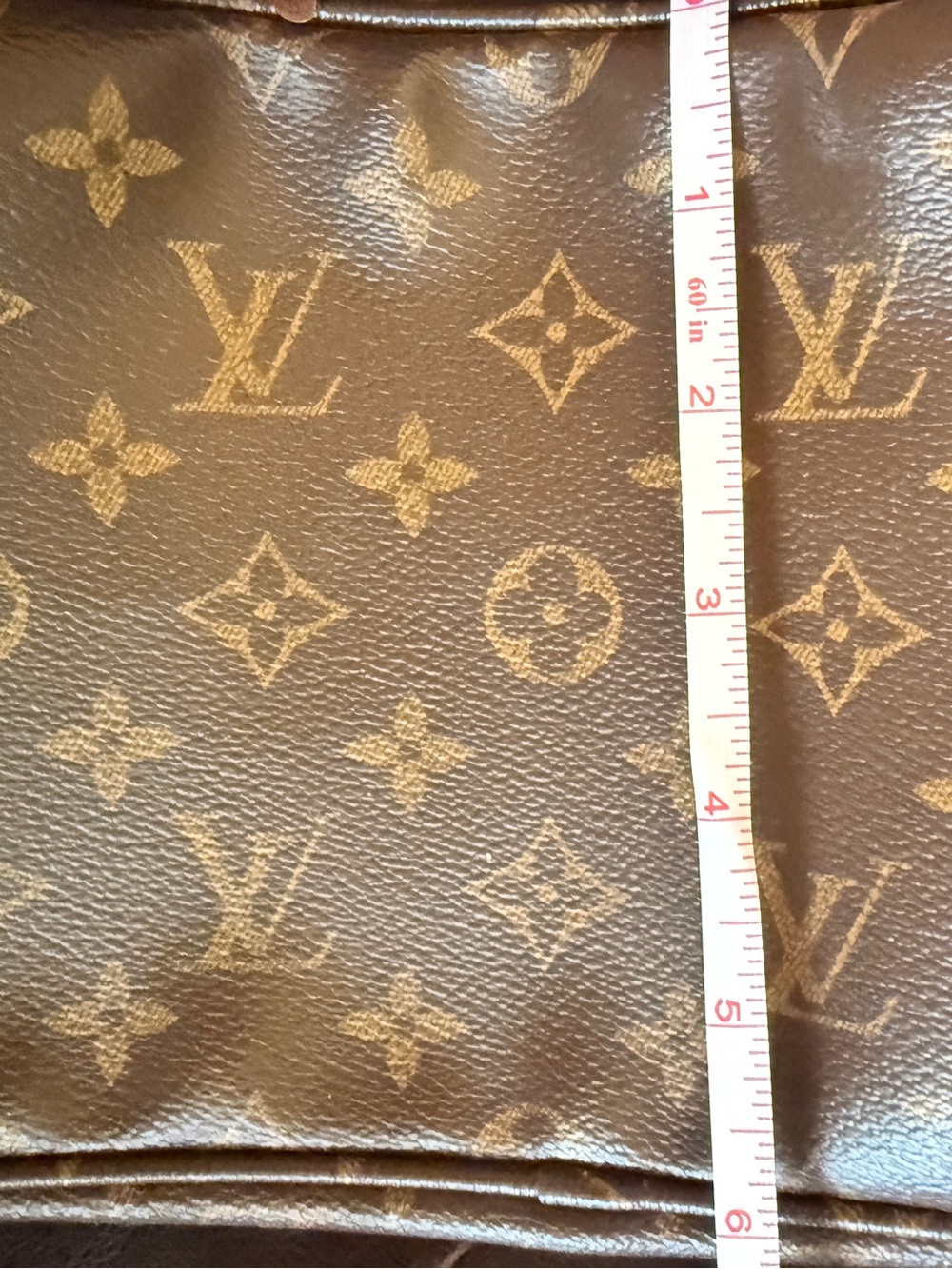 Monogram Neverfull Tote Bag in Brown and Natural Vachetta - Picture 16 of 16